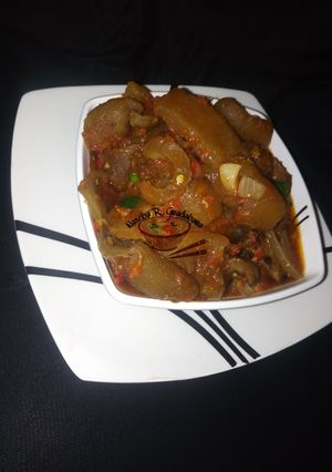 Peppered pomo ainihin hoton girkin