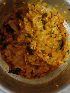 વઘારેલી છાશ વાળી રોટલી (Vaghareli Chaas Vali Rotli Recipe In Gujarati) રેસીપી મુખ્ય ફોટો