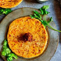 A picture of Moongdal Paratha.