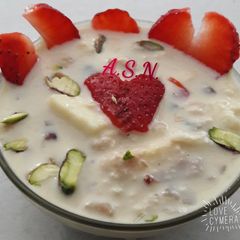 A picture of Apple-Strawberry-Paneeri.