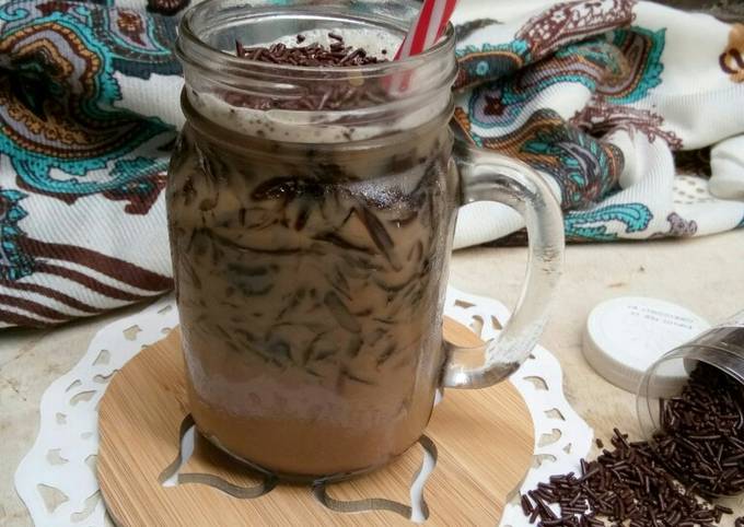 Cara Gampang Menyiapkan Cappucino Cincau, Sempurna
