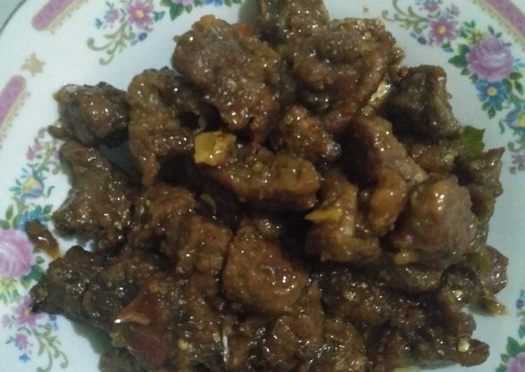 Rica2 daging sapi... Mantap😋