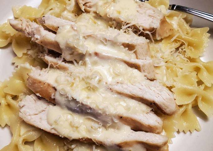 Recipe of Favorite Chicken Alfredo (Italian)