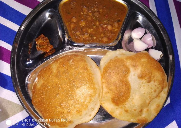 Recipe of Perfect Suji bhatura