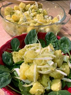 Una foto de Ensalada de papa al pesto