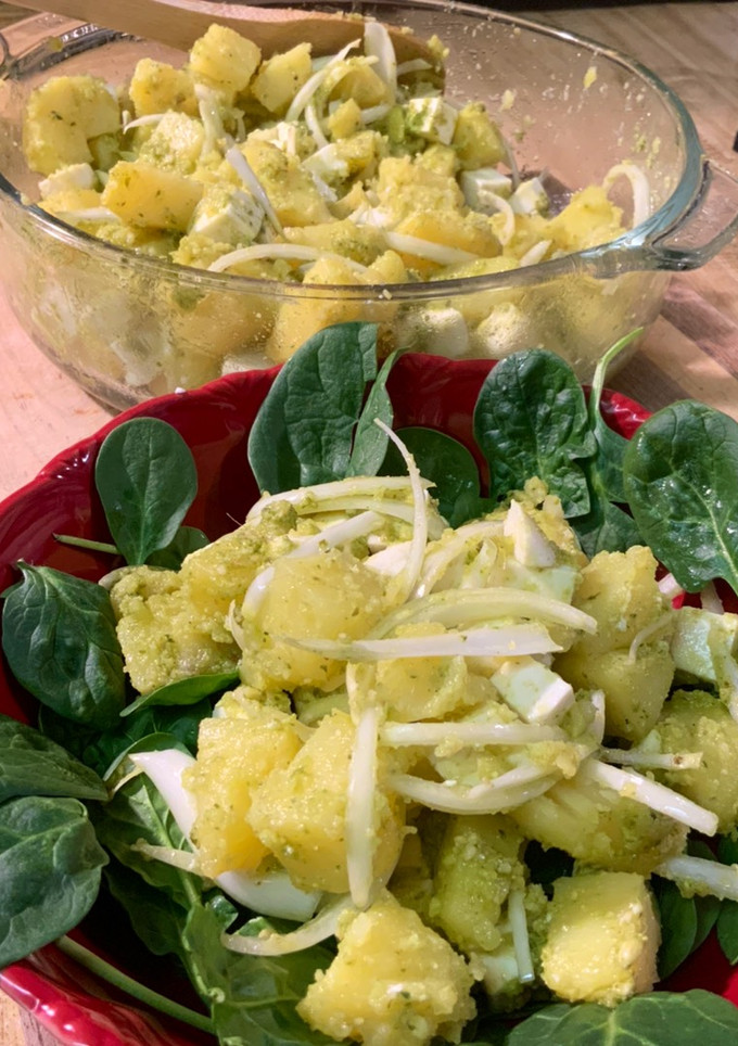 Una foto de Ensalada de papa al pesto