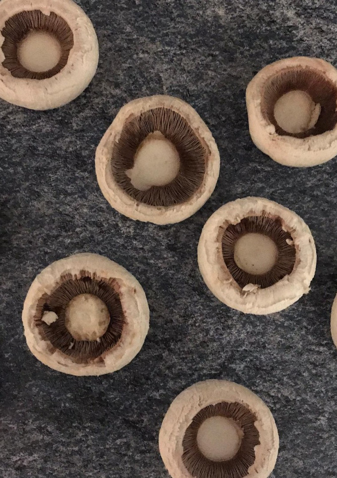 Una foto de Champiñones pizza (Lékué)