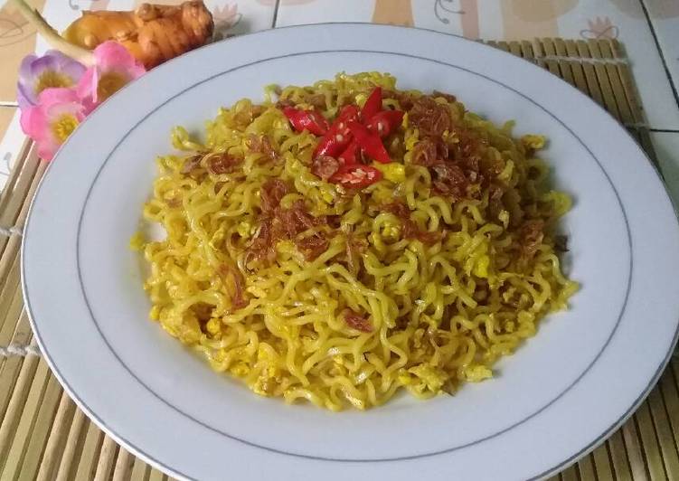 Resep Mie goreng kunyit yang Bikin Ngiler