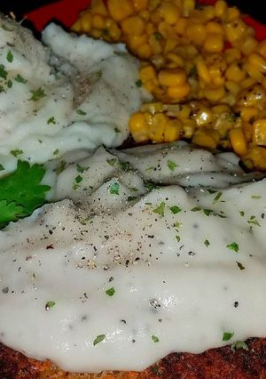 A picture of Mike's EZ Chicken Fried Steak & Sides.