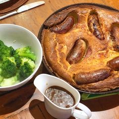 A picture of Toad in the hole.