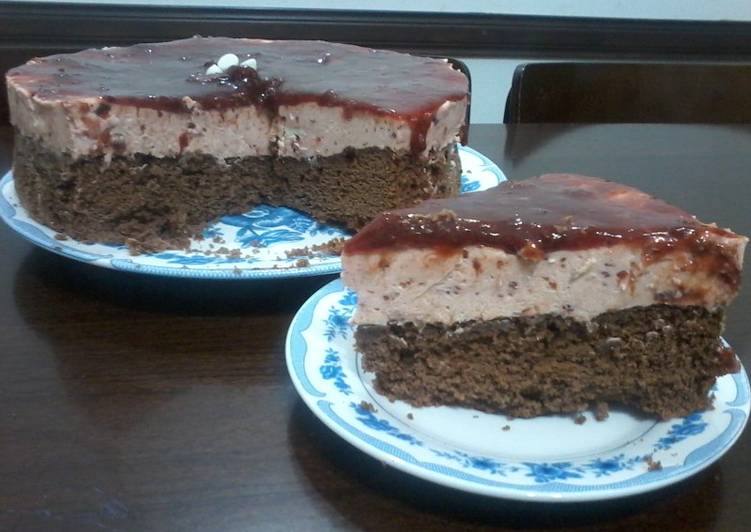 Easiest Way to Prepare Favorite Torta helada de Brownie y mousse de frutilla