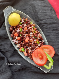 ચણા ચાટ (Chana Chaat recipe in Gujarati) રેસીપી મુખ્ય ફોટો