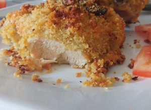 Foto di Pollo alla senape con panatura e fichi secchi