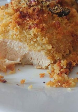 Foto di Pollo alla senape con panatura e fichi secchi