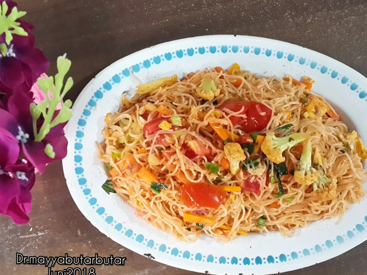 Resep Bihun goreng telur yang Lezat