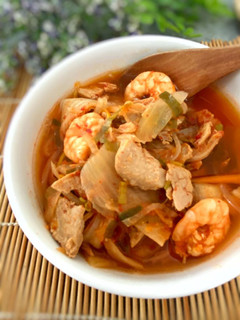 Foto resep Sup Tuna Udang Kimchi - Kimchi Jjigae