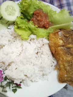 Foto resep Bandeng Presto & Sambal Terasi Rebus