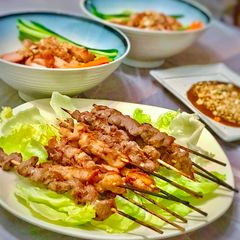 A picture of Malaysian Chicken Satay.