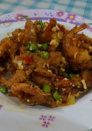 Foto resep Udang saos telur asin pedas praktis