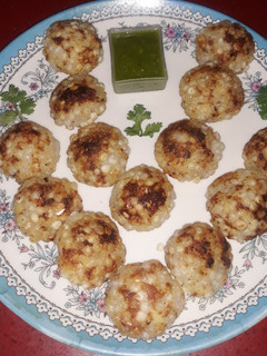 साबुदाने की टिक्की (sabudane ki tikki recipe in Hindi) रेसिपी मुख्य फोटो