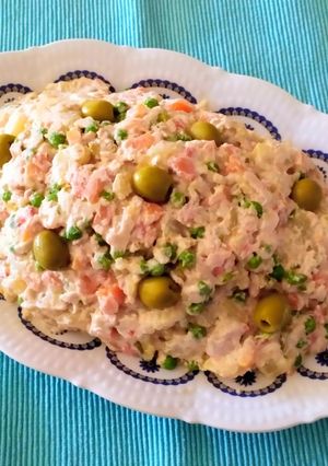 Una foto de Ensaladilla rusa casera 😋