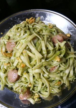 Foto resep Mijo (Mi sawi ijo) ples sosis