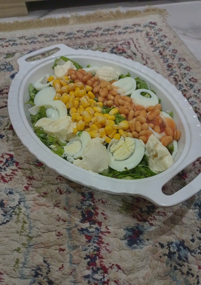 A picture of Simple salad.
