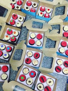 A picture of Chocolate moist cupcakes.