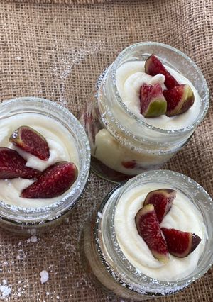 Φωτογραφία της συνταγής Trifle με φρέσκα σύκα και όχι μόνο