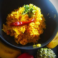 A picture of Chane ki Dal ke Chawal.