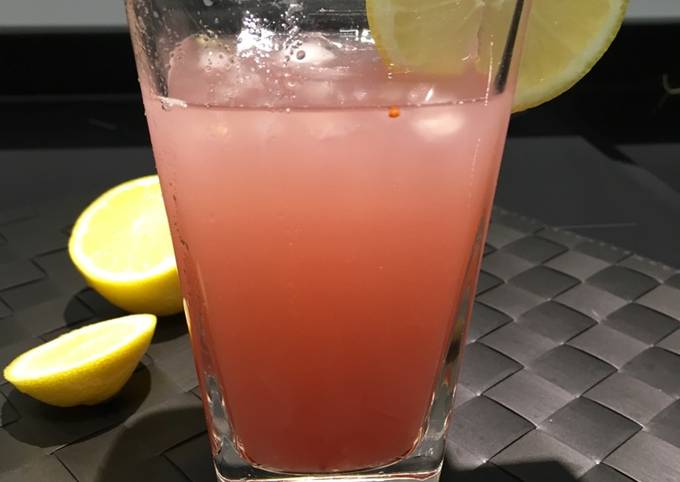 Detox pink lemonade 👌🏻