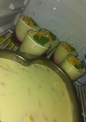Una foto de Postre de gelatina con leche