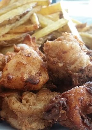 Una foto de Calamares y Camarones rebozados
