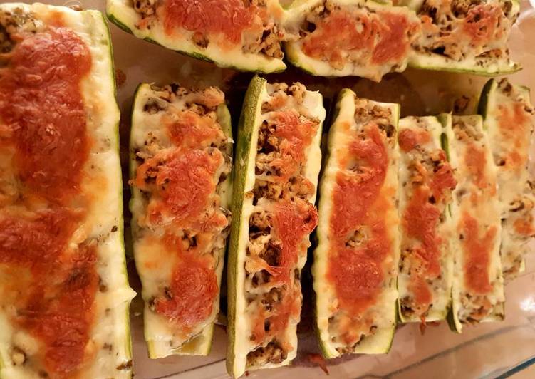 Steps to Prepare Ultimate Minced chicken pesto marrow boat