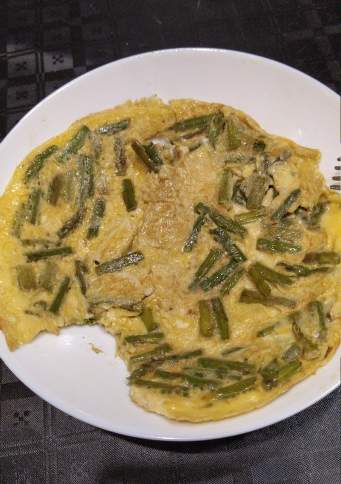 Una foto de Tortilla de espárragos