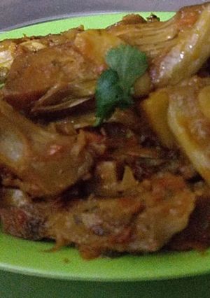 A picture of Aloo and kathal ki subzi.