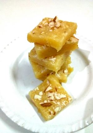 A picture of 7 cup burfi.