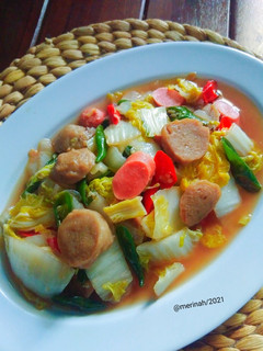 Foto resep Tumis sawi bakso saus tiram