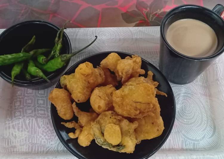 Recipe of Speedy Onion and mint fritters