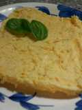 Omelette de queso y albahaca