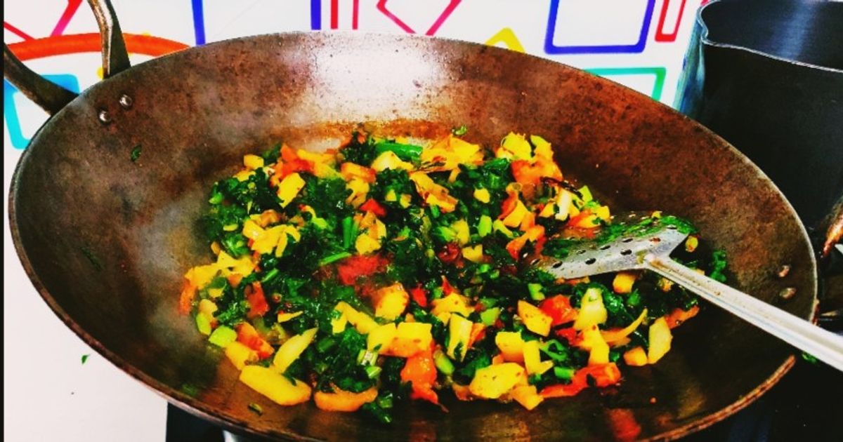 Mooli Ki Sabzi (Recipe In Hindi)
