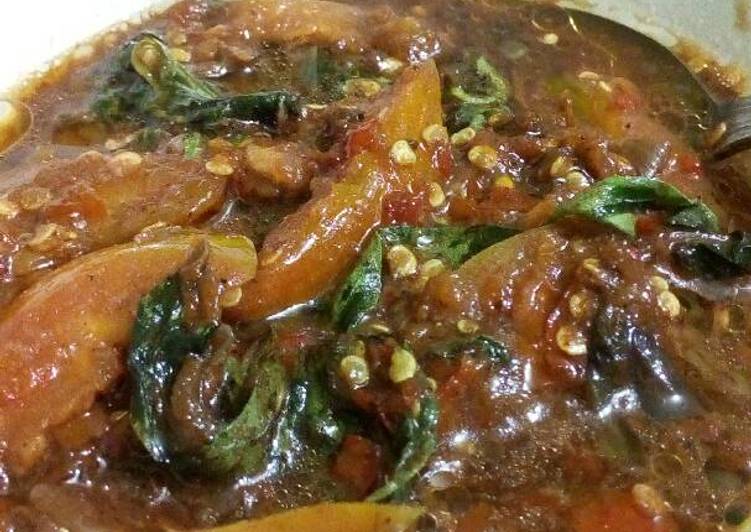  Resep  Sambal  terasi  kemangi  oleh amel arinsyah Cookpad