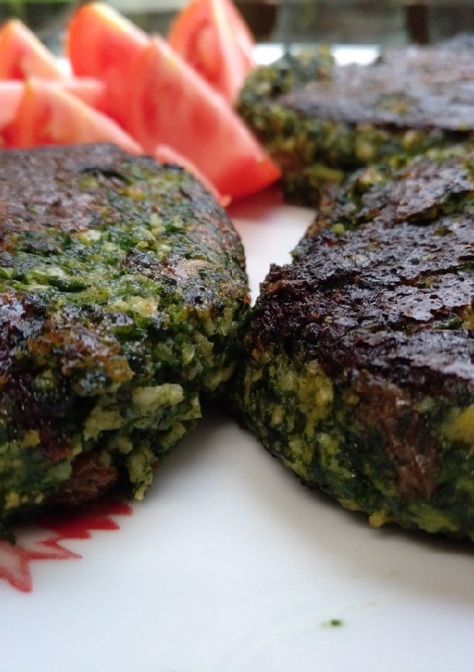 Una foto de Hamburguesas de espinaca y soja texturizada