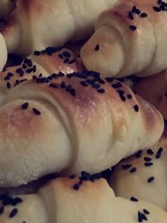 صورة لوصفة فطائر الكرواسان الهشة بالعجينة القطنية