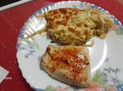 Una foto de repollo gratinado