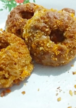 Foto resep Donat mie ala kadarnya 😅