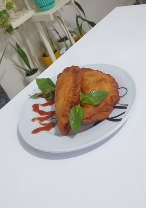عکسی از دستور پیراشکی با خمیر همه کاره😍