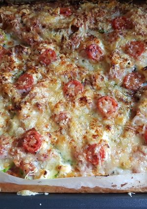 Una foto de Pastel de calabacín, bacon y queso sin glúten