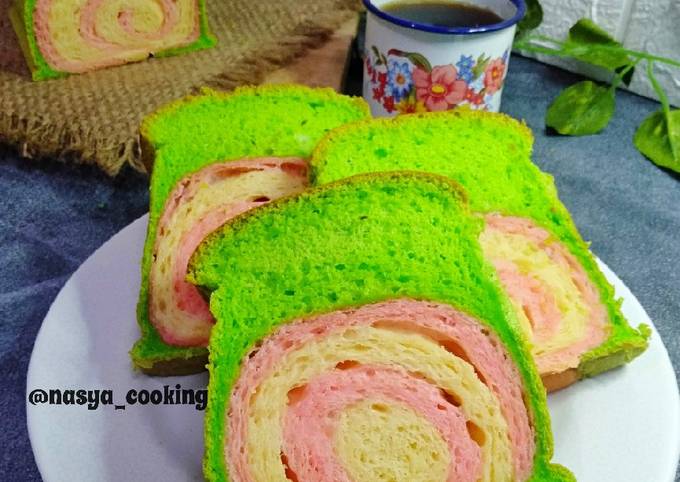 Bread Cake (perpaduan chiffon pandan dan roti Swirl)