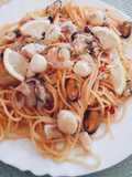 Super rețetă de paste cu fructe de mare, simplă și delicioasă🍝